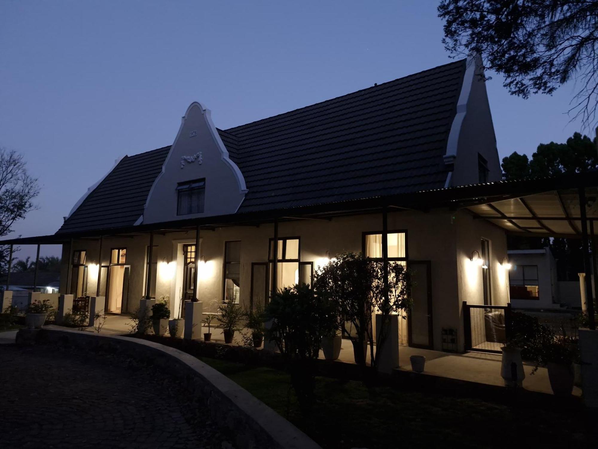 Le Chateau Guest House And Conference Centre Kempton Park Luaran gambar